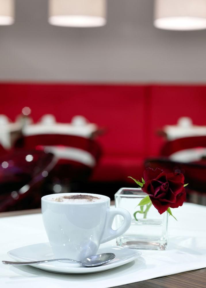 Best Western Plus Amedia Wien Esterno foto